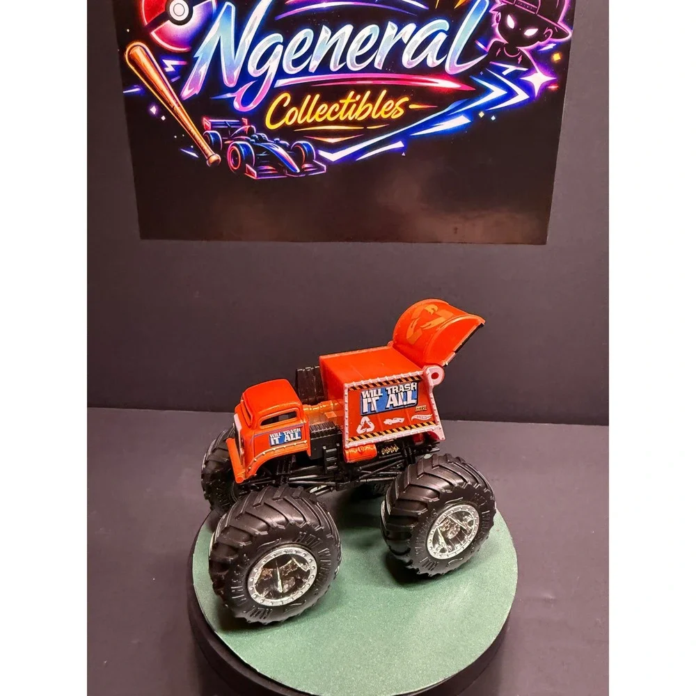 Hot Wheels Monster Trucks Will Trash It All Orange Garbage Truck 1:64 Diecast